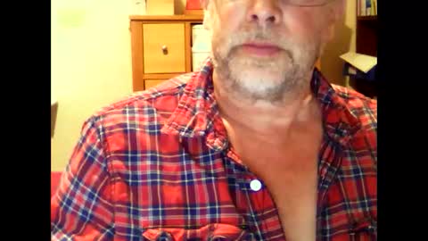 Snapshot of hereford66 chatting on 10-18-25, 10:05 hereford66 online show from 10-18-25, 10:05