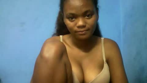 herisse01 online show from 04-22-26, 10:22