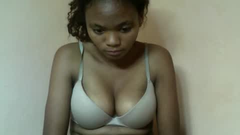 herisse01 online show from 05-14-26, 08:48