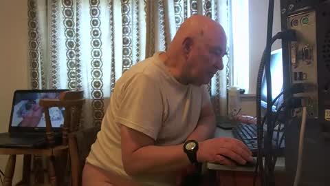 Snapshot of hermeneutika chatting on 12-02-25, 10:09 mature online show from 12-02-25, 10:09