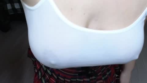 Snapshot of heroine_of_your_life chatting on 01-09-25, 07:21 Maryana online show from 01-09-25, 07:21
