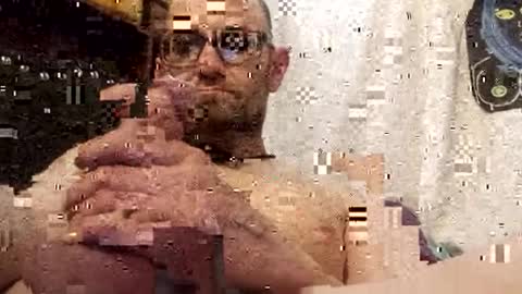 Snapshot of herwish_88 chatting on 03-16-26, 07:18 Seamus McNasty online show from 03-16-26, 07:18