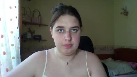 Snapshot of hess_luna_ chatting on 06-26-26, 09:03 hess_luna_ online show from 06-26-26, 09:03