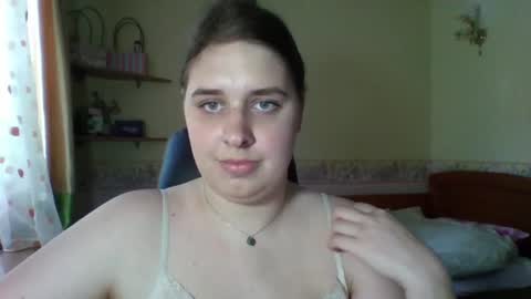 Snapshot of hess_luna_ chatting on 07-07-26, 09:13 hess_luna_ online show from 07-07-26, 09:13