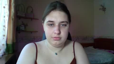 Snapshot of hess_luna_ chatting on 07-14-26, 10:21 hess_luna_ online show from 07-14-26, 10:21