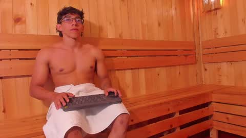 heteros men online show from 04-28-26, 01:48