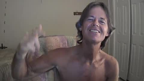 hewes1 online show from 06-26-26, 12:59