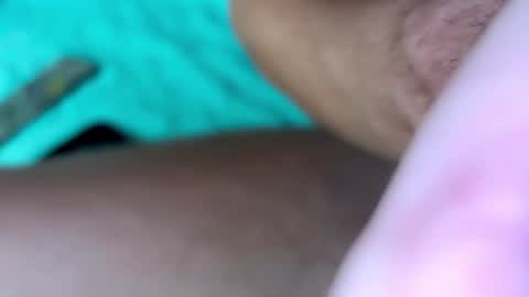 Snapshot of hey_arnold chatting on 12-24-24, 09:22 Arnold online show from 12-24-24, 09:22