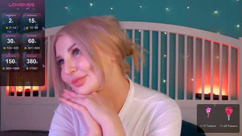 Snapshot of hey_cassie chatting on 02-05-26, 04:11 hey_cassie online show from 02-05-26, 04:11