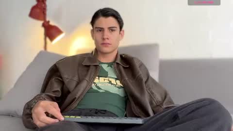 hey_cesard online show from 06-14-26, 05:37