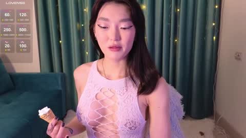 Audrey online show from 01-22-25, 02:46