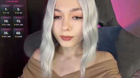  Nora  online show from 06-15-26, 12:24