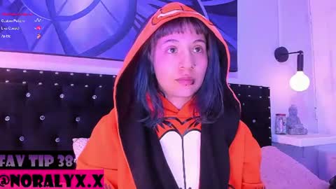 Noraly  online show from 07-10-26, 04:39