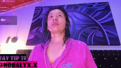 Noraly  online show from 07-13-26, 04:04