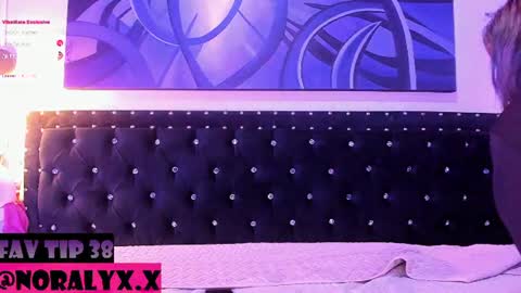 Noraly  online show from 07-26-26, 04:31
