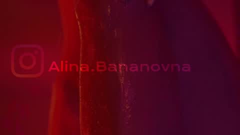 Snapshot of heybanan chatting on 03-02-25, 07:32 Alina online show from 03-02-25, 07:32