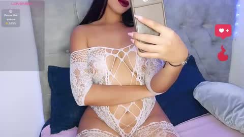 Snapshot of heyemi09 chatting on 06-05-26, 10:48 heyemi09 online show from 06-05-26, 10:48