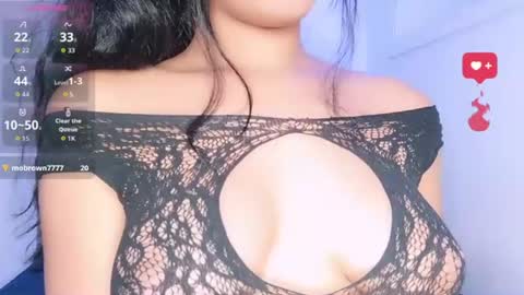 Snapshot of heyemi09 chatting on 06-22-26, 03:25 heyemi09 online show from 06-22-26, 03:25