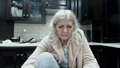 Heyheygrey online show from 02-10-26, 03:10