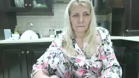 Heyheygrey online show from 04-24-26, 08:44