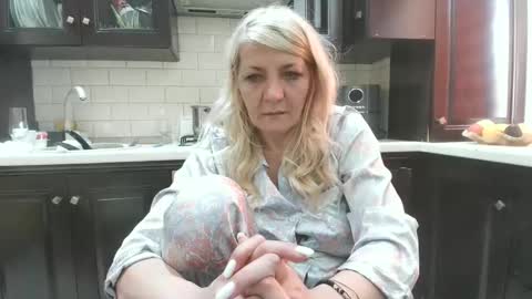 Heyheygrey online show from 06-11-26, 03:59