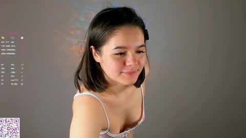 Laura online show from 04-29-26, 01:21