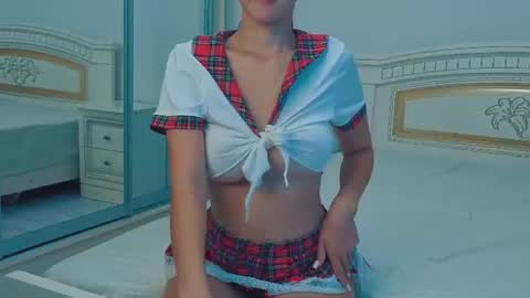 Snapshot of heyitsnaomi chatting on 07-30-26, 01:37 Naomi online show from 07-30-26, 01:37