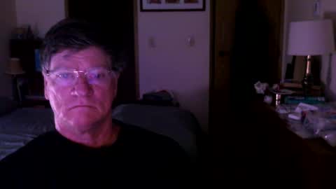 Snapshot of hg99too chatting on 09-27-25, 02:11 hg99too online show from 09-27-25, 02:11