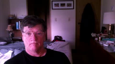 Snapshot of hg99too chatting on 10-03-25, 02:14 hg99too online show from 10-03-25, 02:14