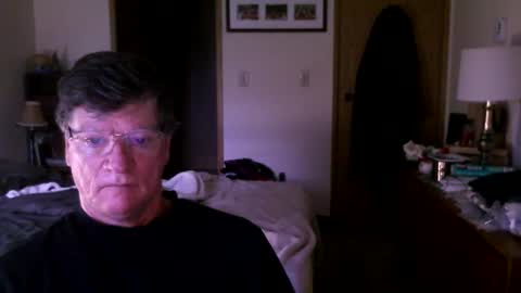 Snapshot of hg99too chatting on 10-08-25, 02:47 hg99too online show from 10-08-25, 02:47