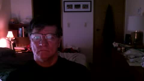 Snapshot of hg99too chatting on 10-16-25, 01:56 hg99too online show from 10-16-25, 01:56