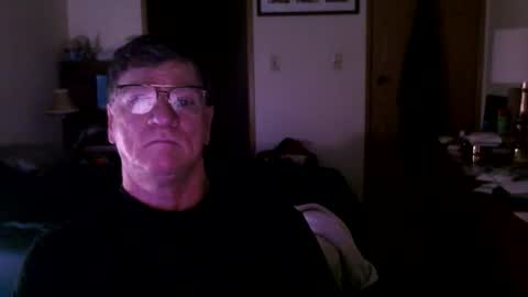 Snapshot of hg99too chatting on 11-29-25, 03:48 hg99too online show from 11-29-25, 03:48