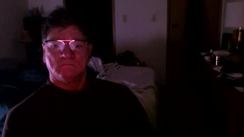 Snapshot of hg99too chatting on 12-03-25, 03:10 hg99too online show from 12-03-25, 03:10