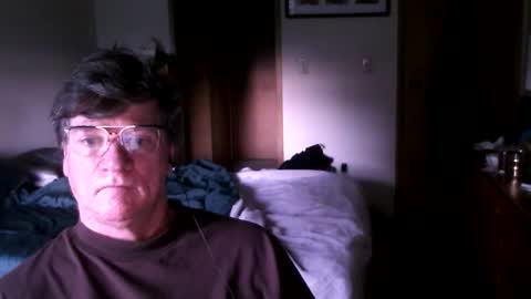 Snapshot of hg99too chatting on 02-14-26, 03:31 hg99too online show from 02-14-26, 03:31