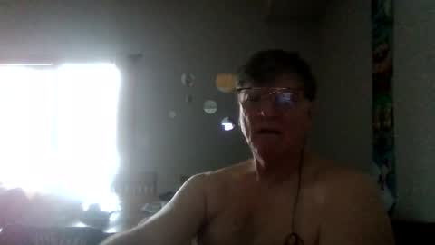 Snapshot of hg99too chatting on 03-11-26, 08:59 hg99too online show from 03-11-26, 08:59