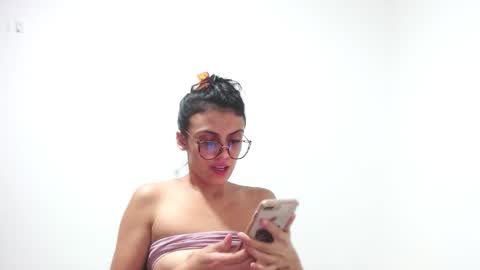 Eva online show from 02-27-25, 01:05