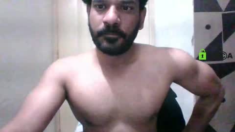Snapshot of hhiteshs19 chatting on 04-10-26, 05:28 Hitesh online show from 04-10-26, 05:28