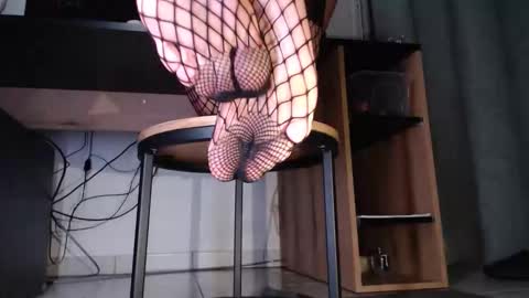 Snapshot of hibo66 chatting on 09-14-25, 11:04 InMyAss online show from 09-14-25, 11:04