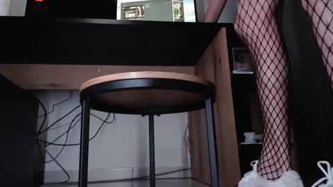 Snapshot of hibo66 chatting on 09-29-25, 01:33 InMyAss online show from 09-29-25, 01:33