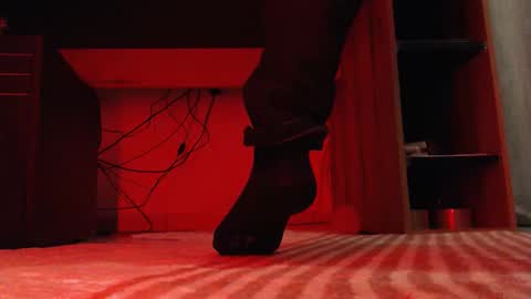 Snapshot of hibo66 chatting on 02-14-26, 06:43 InMyAss online show from 02-14-26, 06:43