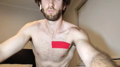 Snapshot of hiddengaze chatting on 02-14-26, 06:43 HiddenGaze online show from 02-14-26, 06:43