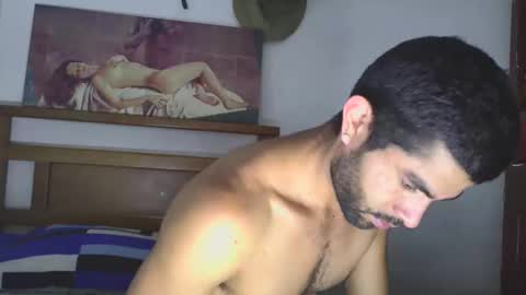 Snapshot of hideonbush051 chatting on 10-31-25, 11:44 hideonbush online show from 10-31-25, 11:44