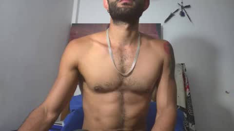 Snapshot of hideonbush051 chatting on 03-11-26, 11:05 hideonbush online show from 03-11-26, 11:05