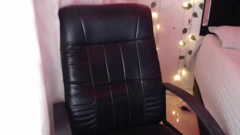 high online show from 11-07-25, 01:16