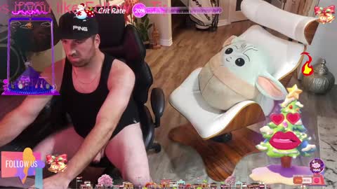 Snapshot of highclass92i chatting on 12-20-24, 02:30 High4This online show from 12-20-24, 02:30