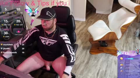 Snapshot of highclass92i chatting on 01-03-25, 01:58 High4This online show from 01-03-25, 01:58