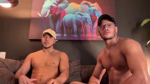 Snapshot of highlatin_guys chatting on 02-09-25, 08:11 Terry and E online show from 02-09-25, 08:11