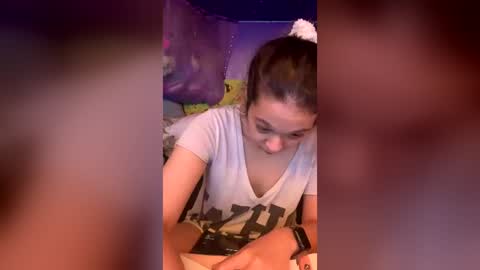 HiGHNESS CANNA online show from 06-17-26, 04:48