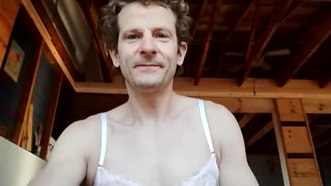 Highpine online show from 04-02-26, 12:36