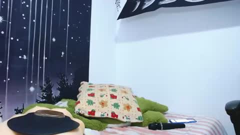 hikaryfire online show from 07-28-26, 03:21